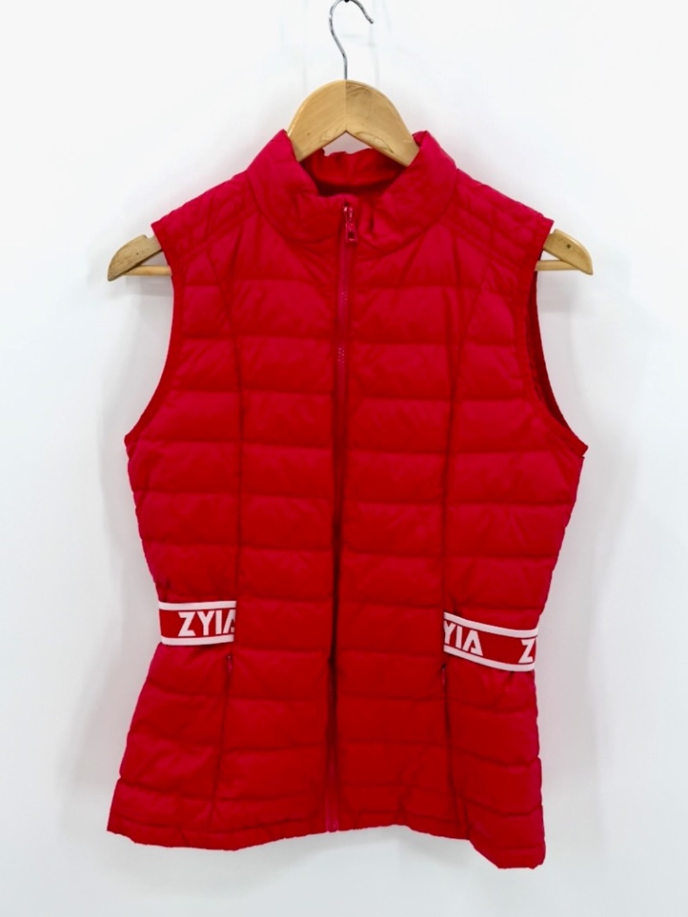 ZYIA Active Alpine Down Puffer Vest Womens Medium M Red Quilted Logo Waistband